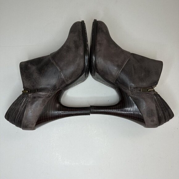 🤎 Frye 9.5 Valerie Piping Ankle Heel Bootie Butter Soft Leather Brown Neutral - Picture 8 of 12